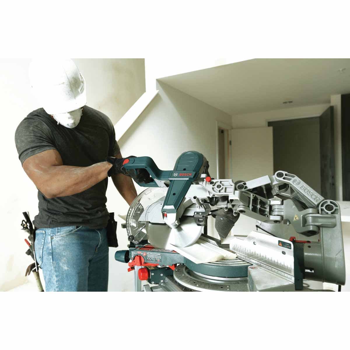 Bosch CM10GD 10" Dual Bevel Glide Miter Saw - Image 7