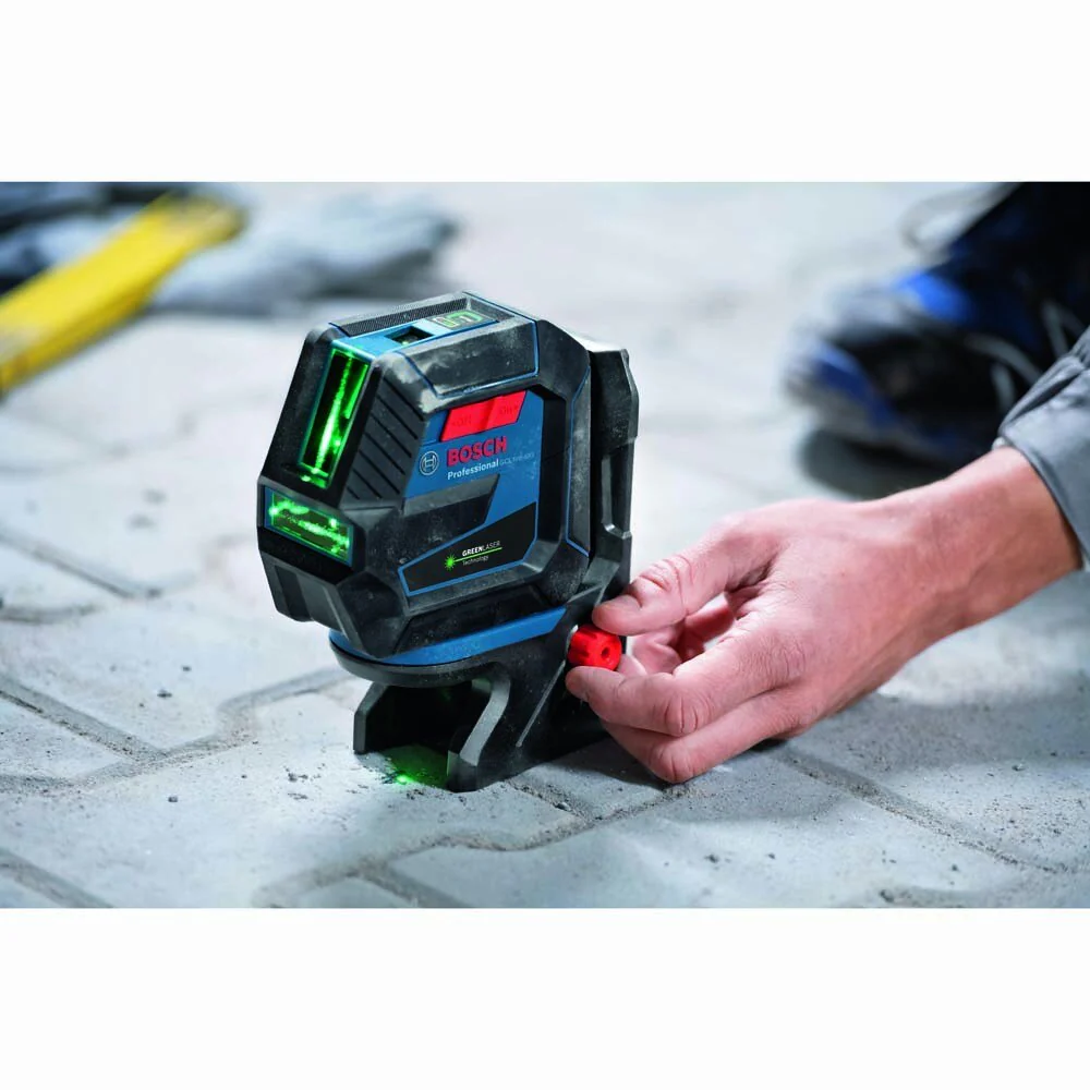 Bosch GCL100-40G Green-Beam Self-Leveling Cross-Line Laser with Plumb Points - Image 4