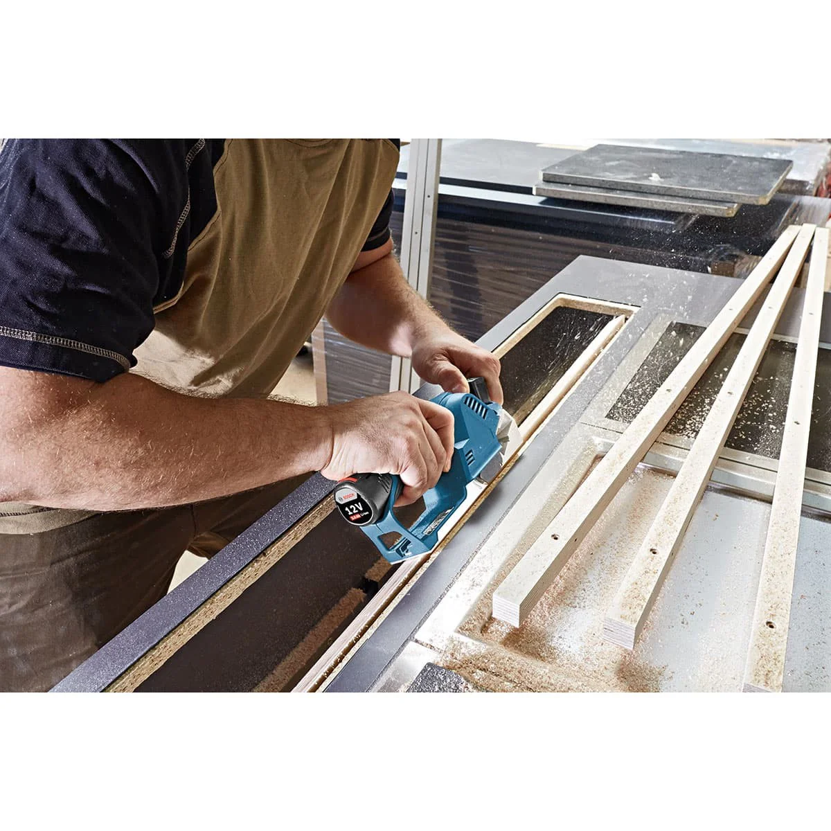 Bosch GHO12V-08N 12V Max EC Brushless Planer (Bare Tool) - Image 9