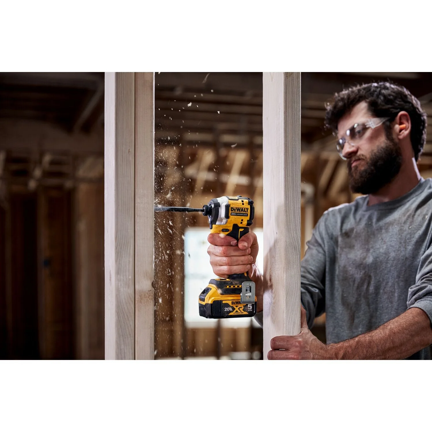 DeWalt DCF850P1 ATOMIC 20V MAX* 1/4 in. Brushless Cordless 3-Speed Impact Driver Kit (1 Battery) - Image 9