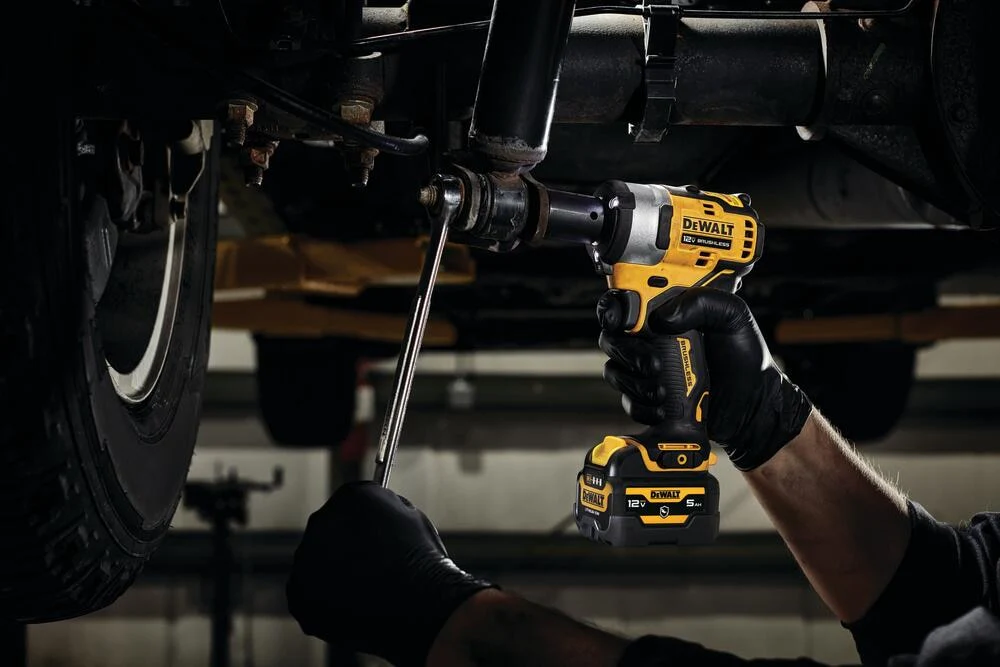 DeWalt DCF901B 12V MAX 1/2" Impact Wrench (Tool Only) - Image 3