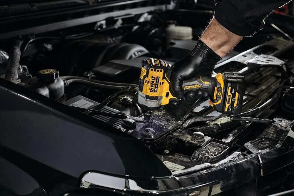 DeWalt DCF901B 12V MAX 1/2" Impact Wrench (Tool Only) - Image 6