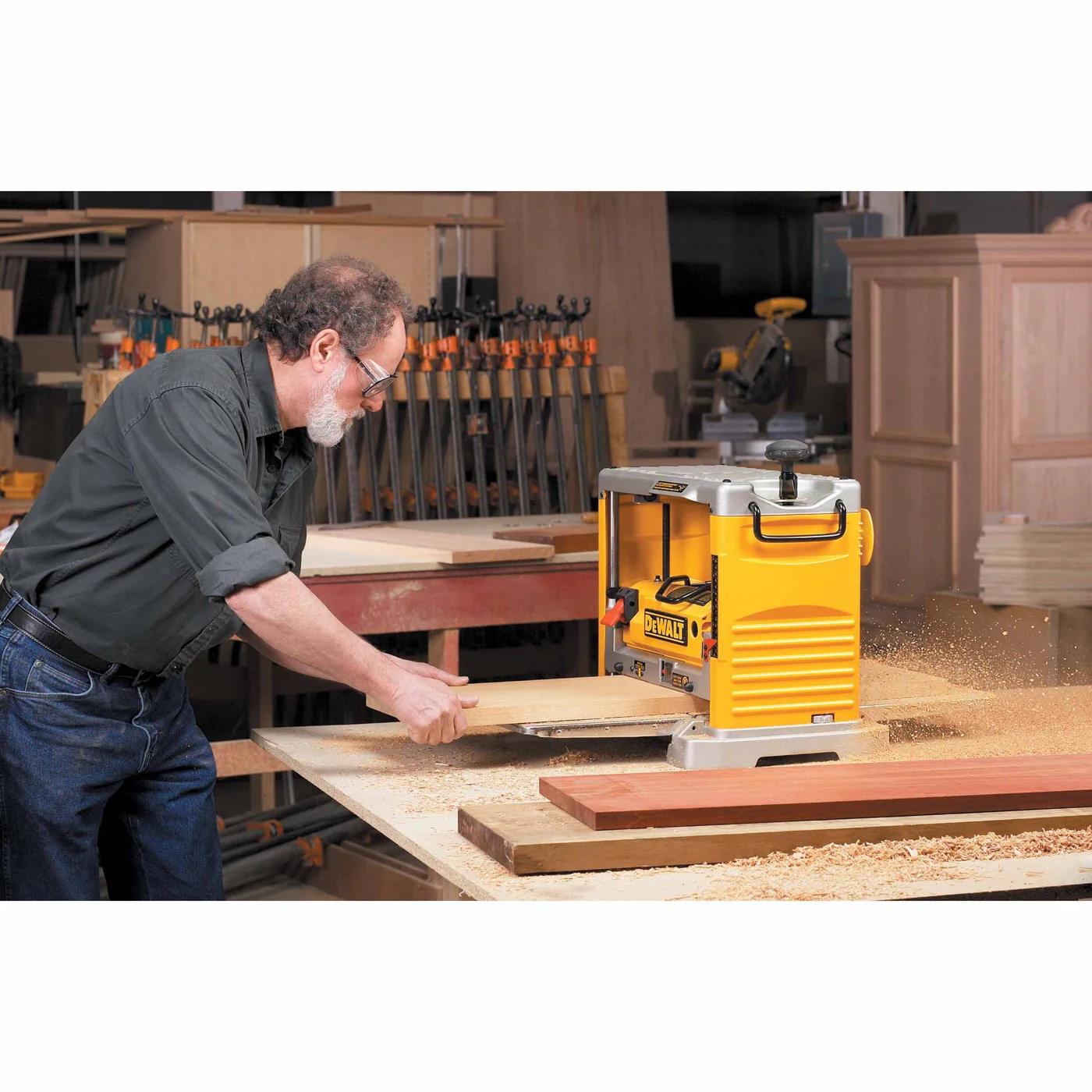 DeWalt DW734 Heavy-Duty 12-1/2" Thickness Planer with Three Knife Cutter-Head - Image 4