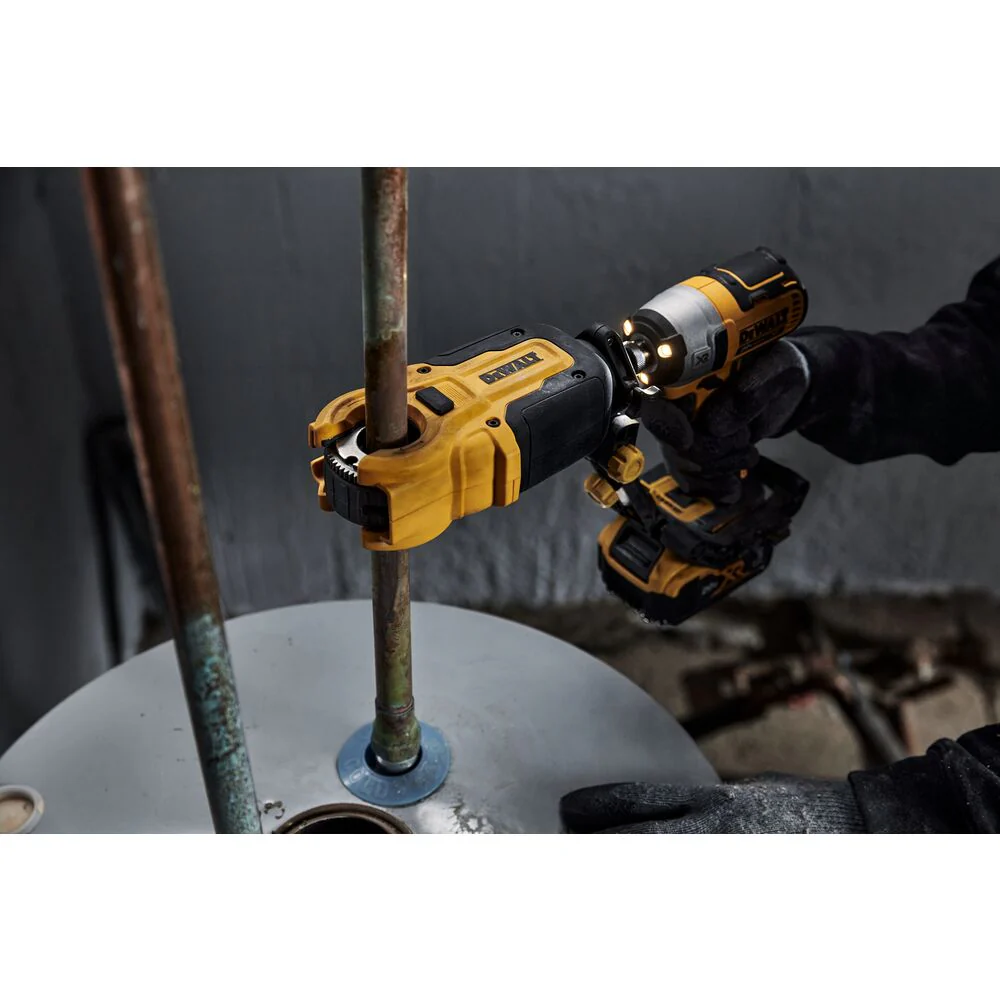 DeWalt DWACPRIR Impact Connect Copper Tubing Cutter with Brace Bracket 1/2"-1" Capacity , Includes 1/2" and 3/4" Cutting Wheels - Image 10