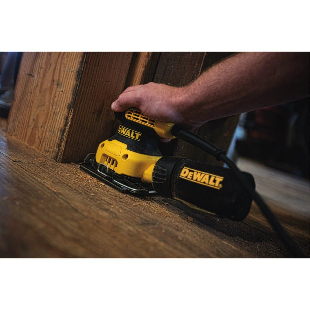 DeWalt DWE6411 1/4" Sheet Palm Grip Sander - Image 5