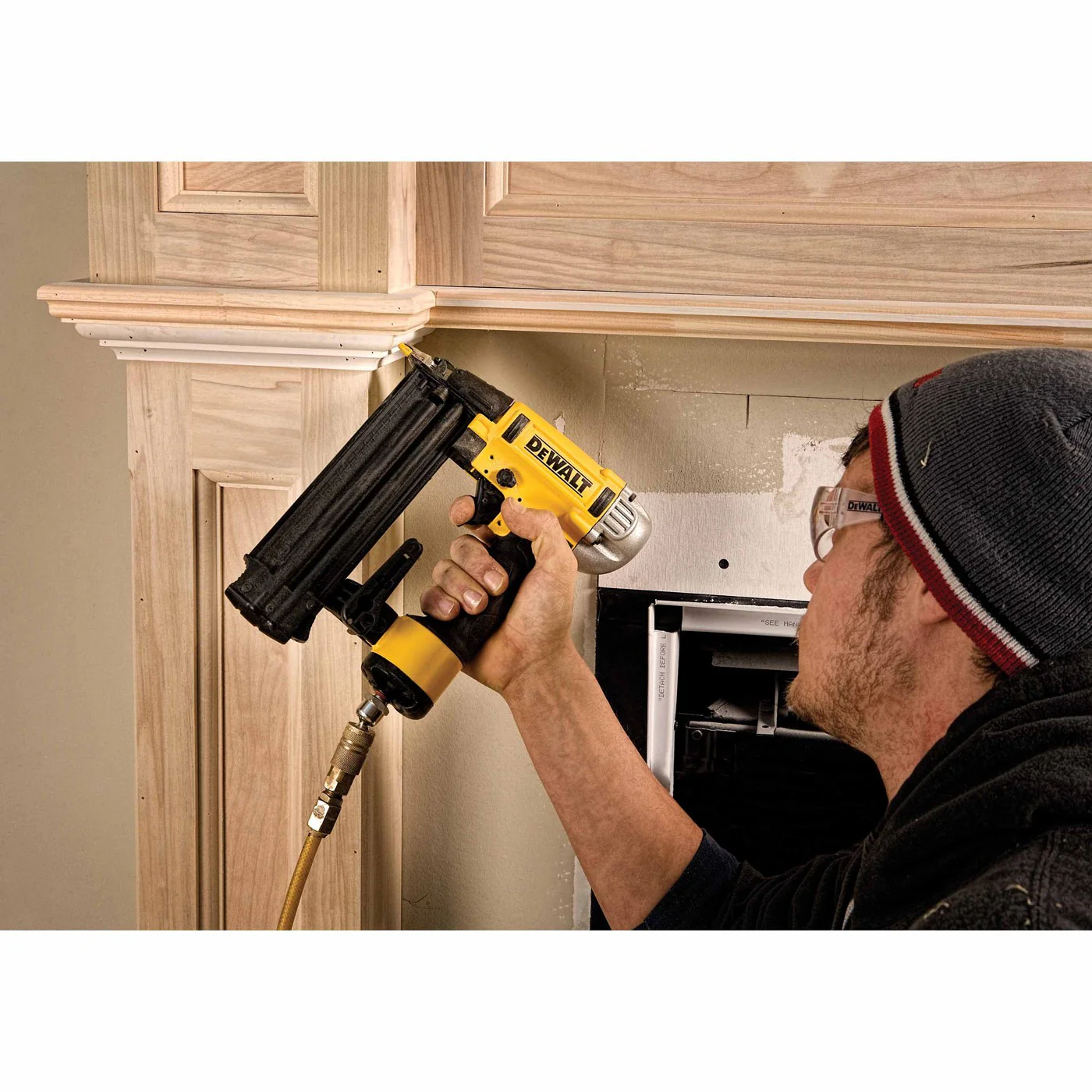 DeWalt DWFP12233 2-1/8" 18GA Precision Point Brad Nailer - Image 3