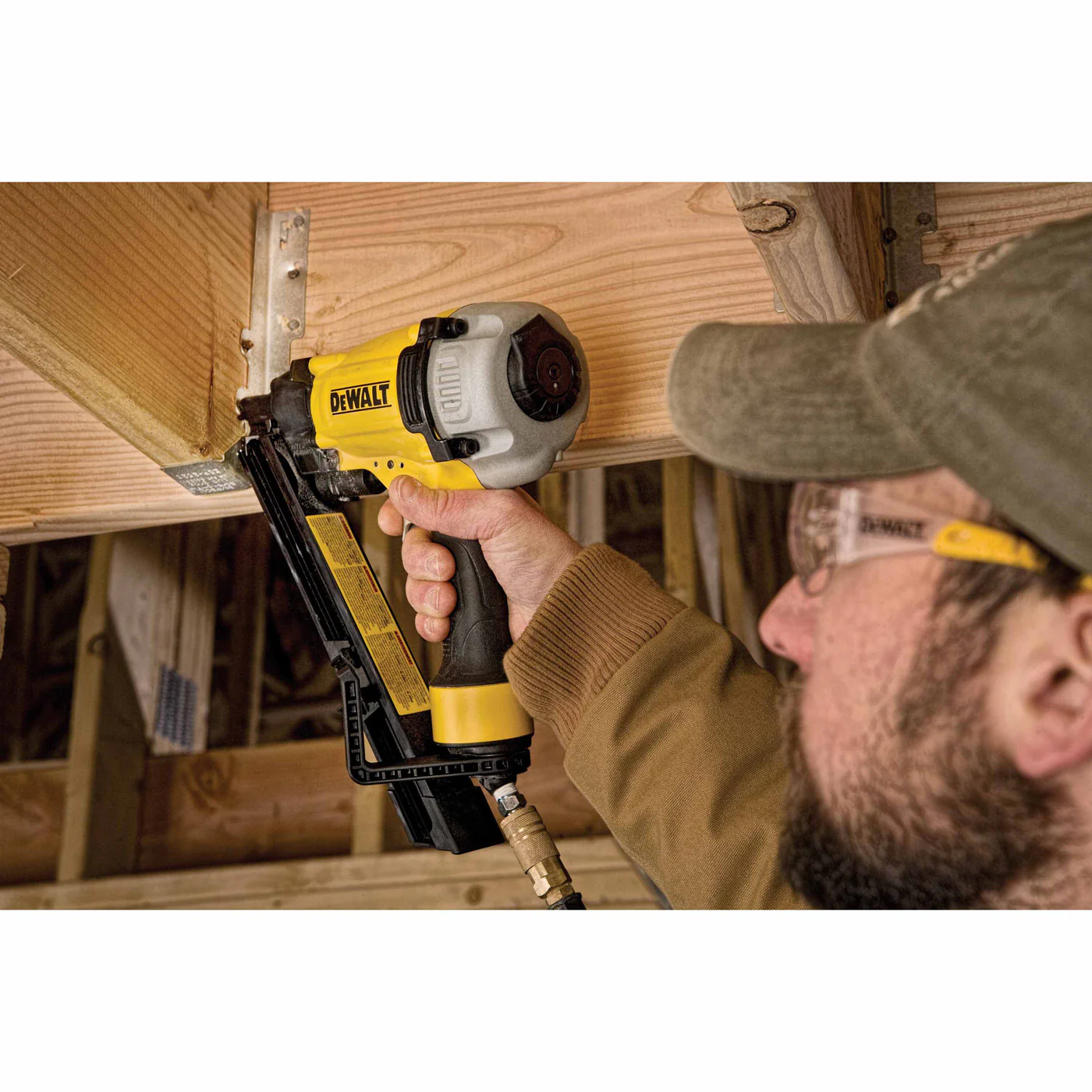 DeWalt DWMC150 1-1/2" Metal Connector Nailer - Image 3