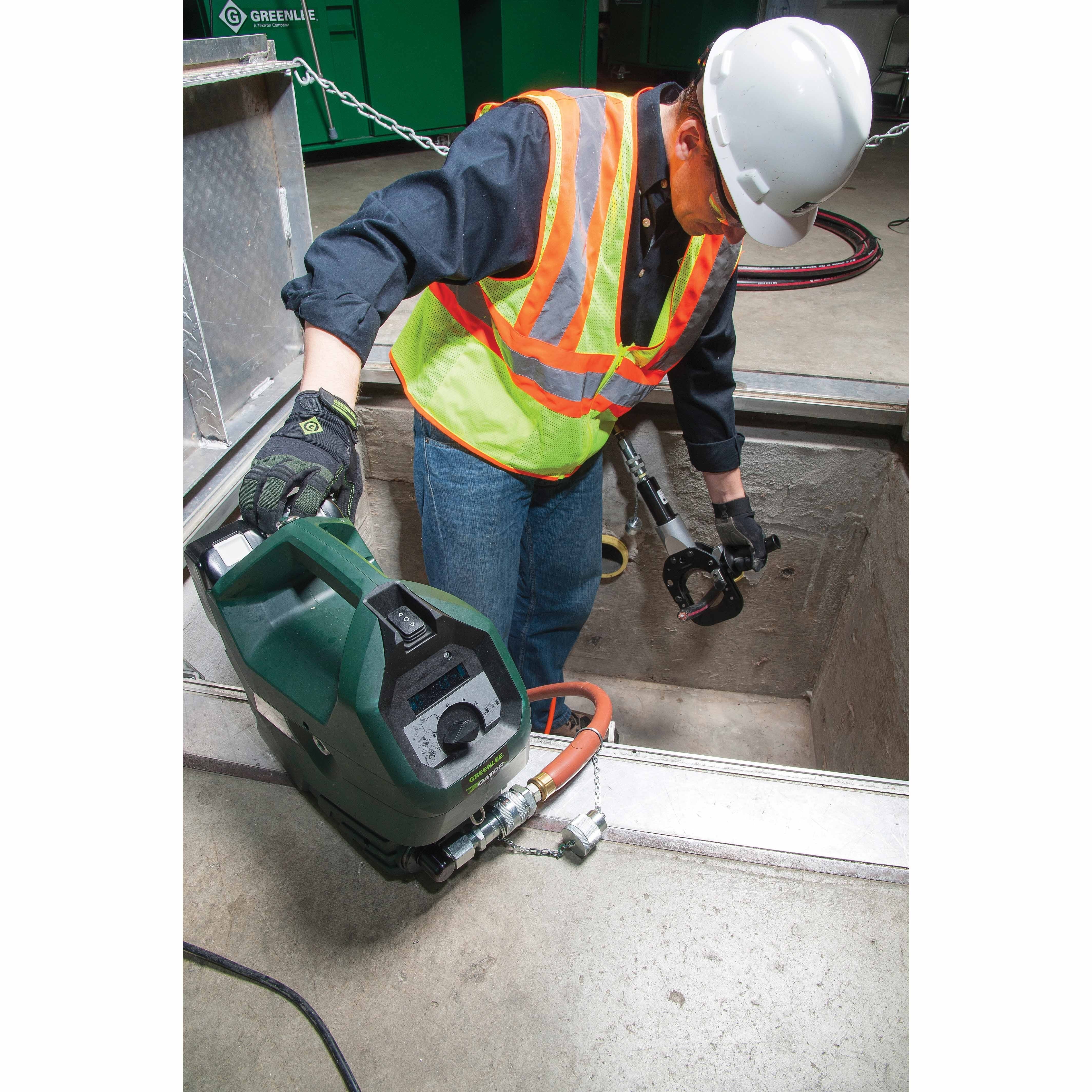 Greenlee SDG85 85 mm Remote Cable Guillotine - Image 3
