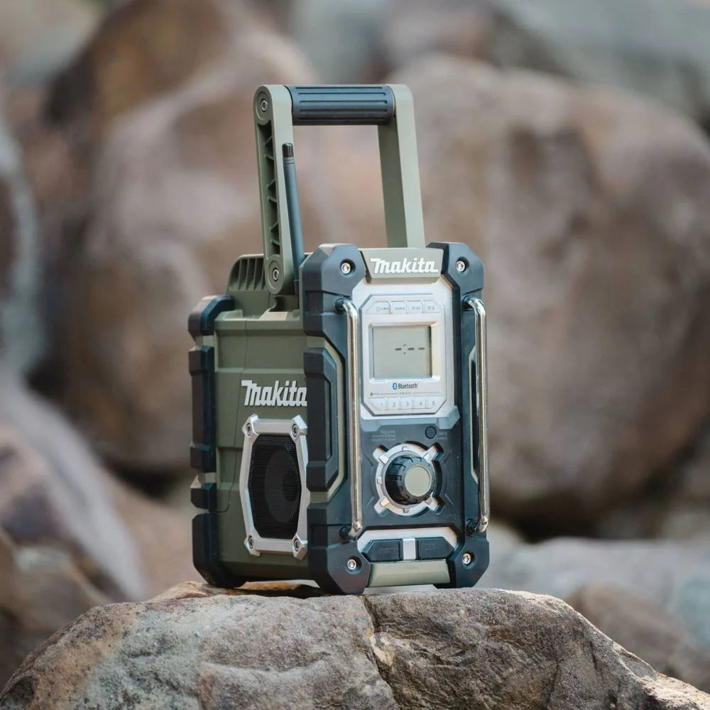Makita ADRM06 Outdoor Adventure 18V LXT Bluetooth Radio - Image 8