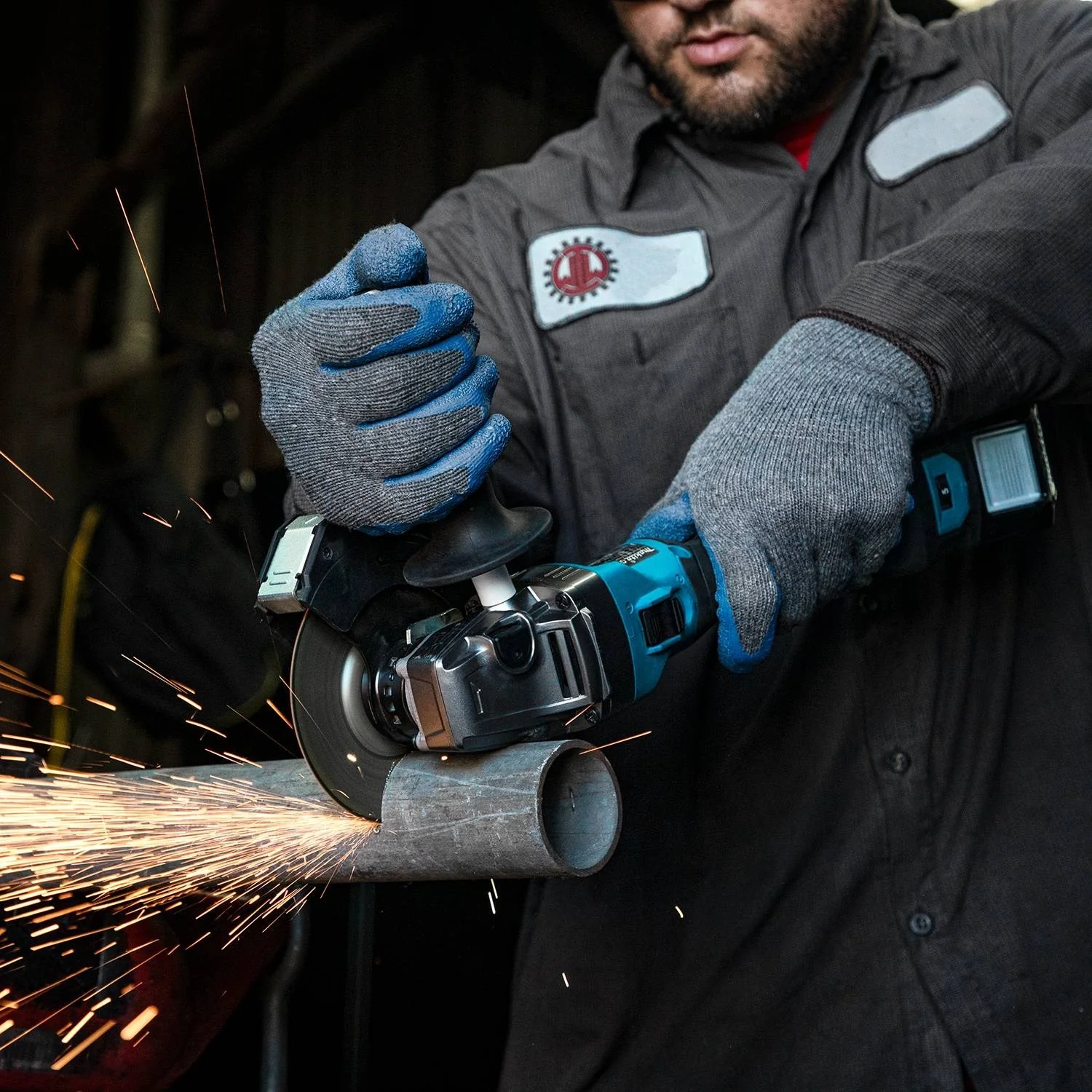 Makita GAG04M1 40V max XGT® 4-1/2” / 5" Angle Grinder Kit - Image 7