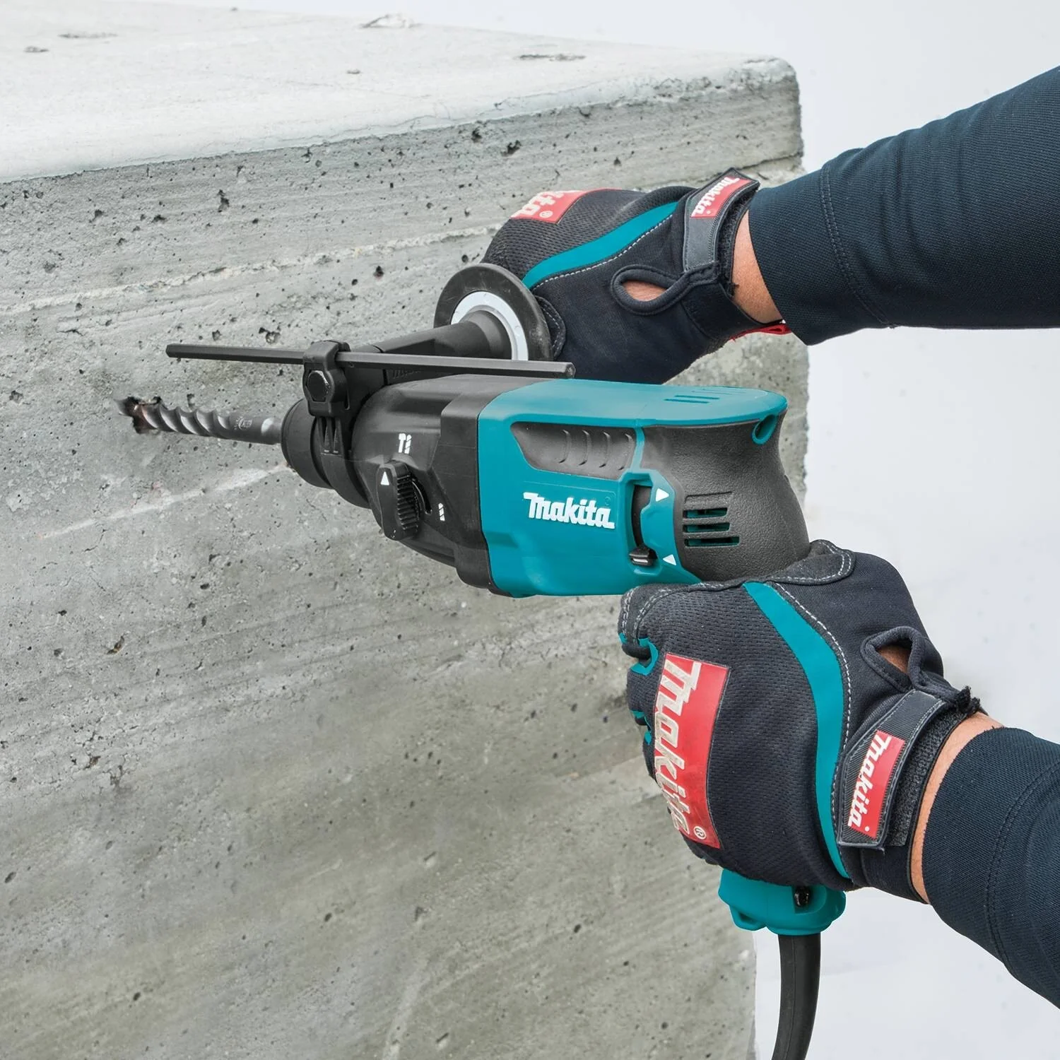 Makita HR1840 11/16" Rotary Hammer, SDS-PLUS - Image 4