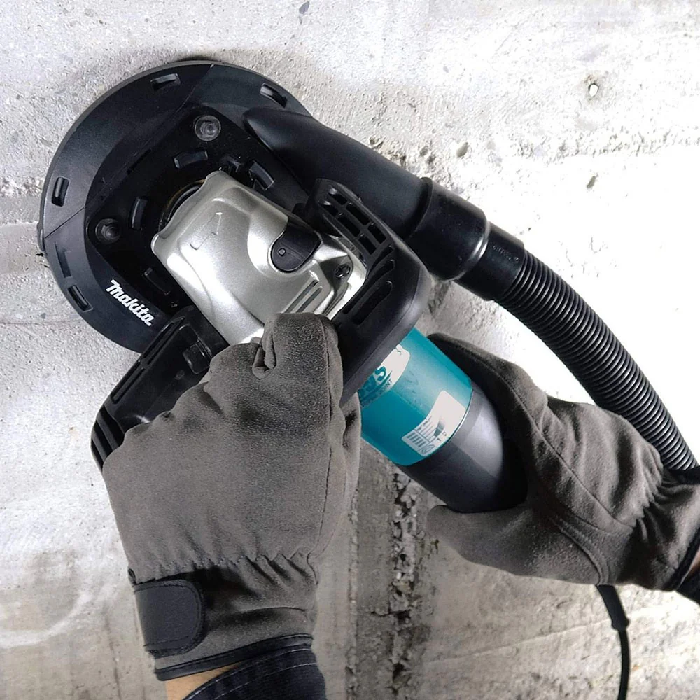 MAKITA PC5010CX1 5" Compact Concrete Planer w/Dust Extraction & Diamond Cup - Image 4