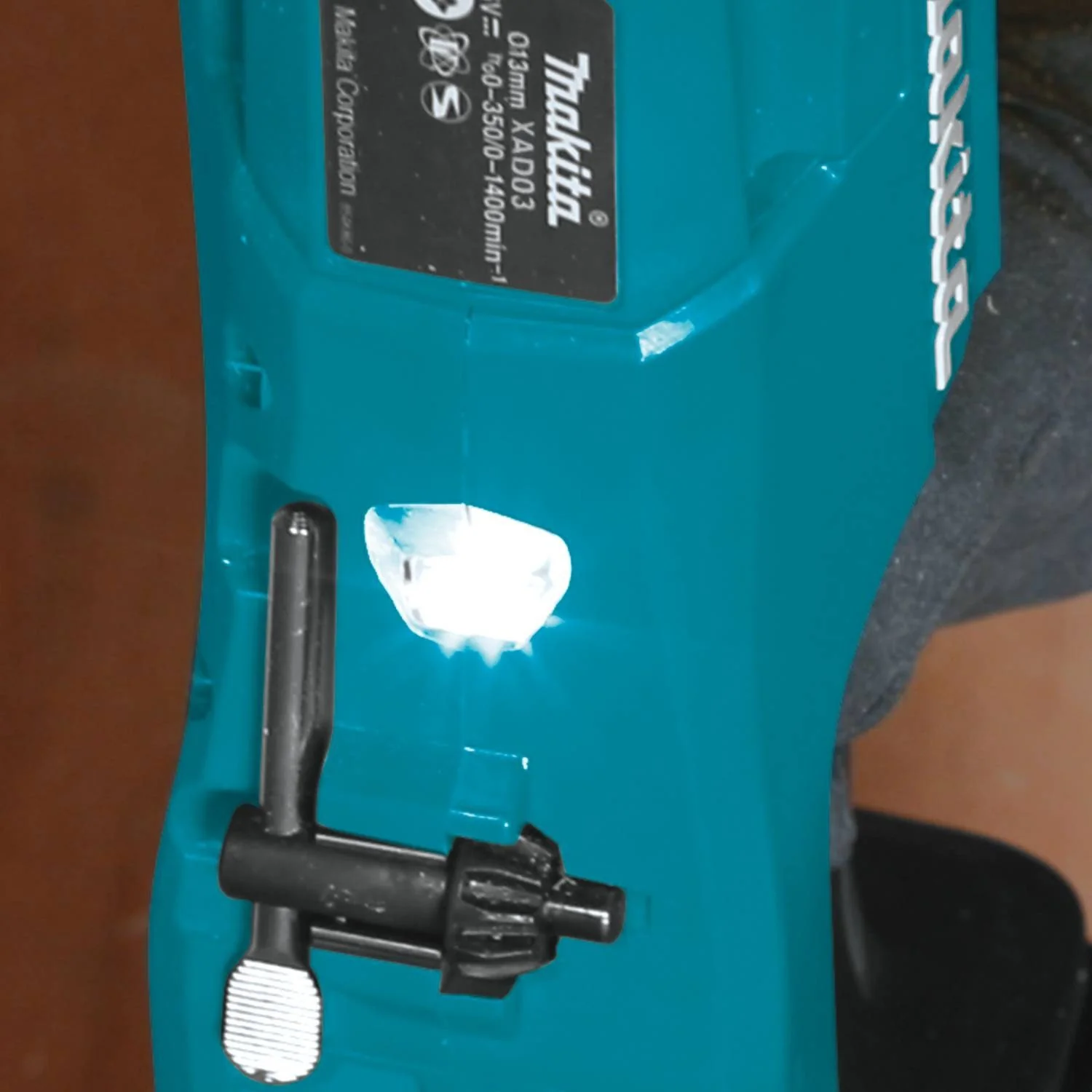 Makita XAD03PT 18V X2 LXT Lithium‑Ion Brushless Cordless 1/2" Right Angle Drill Kit - Image 5