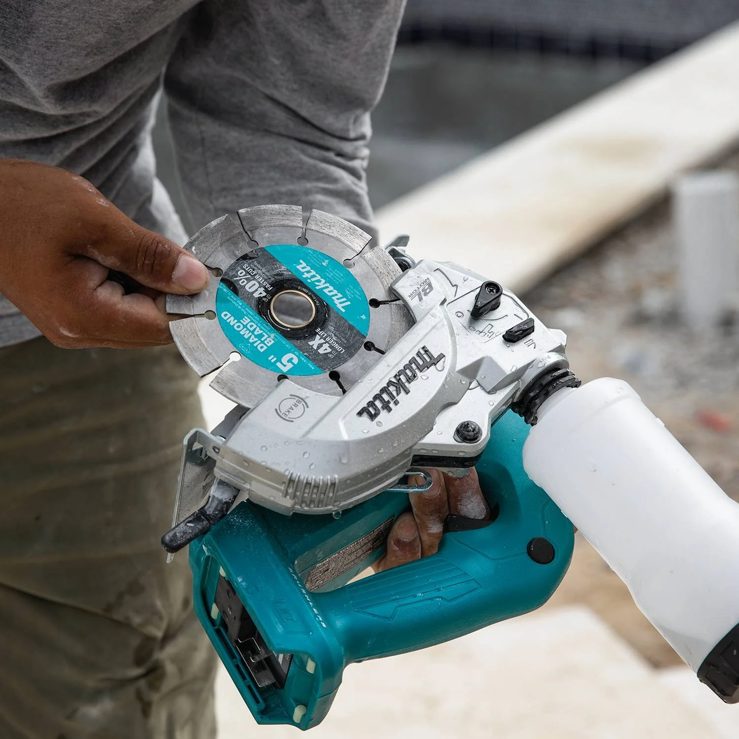 Makita XCC01Z 18V LXT 5" Wet/Dry Masonry Saw, AWS Capable, Tool Only - Image 9