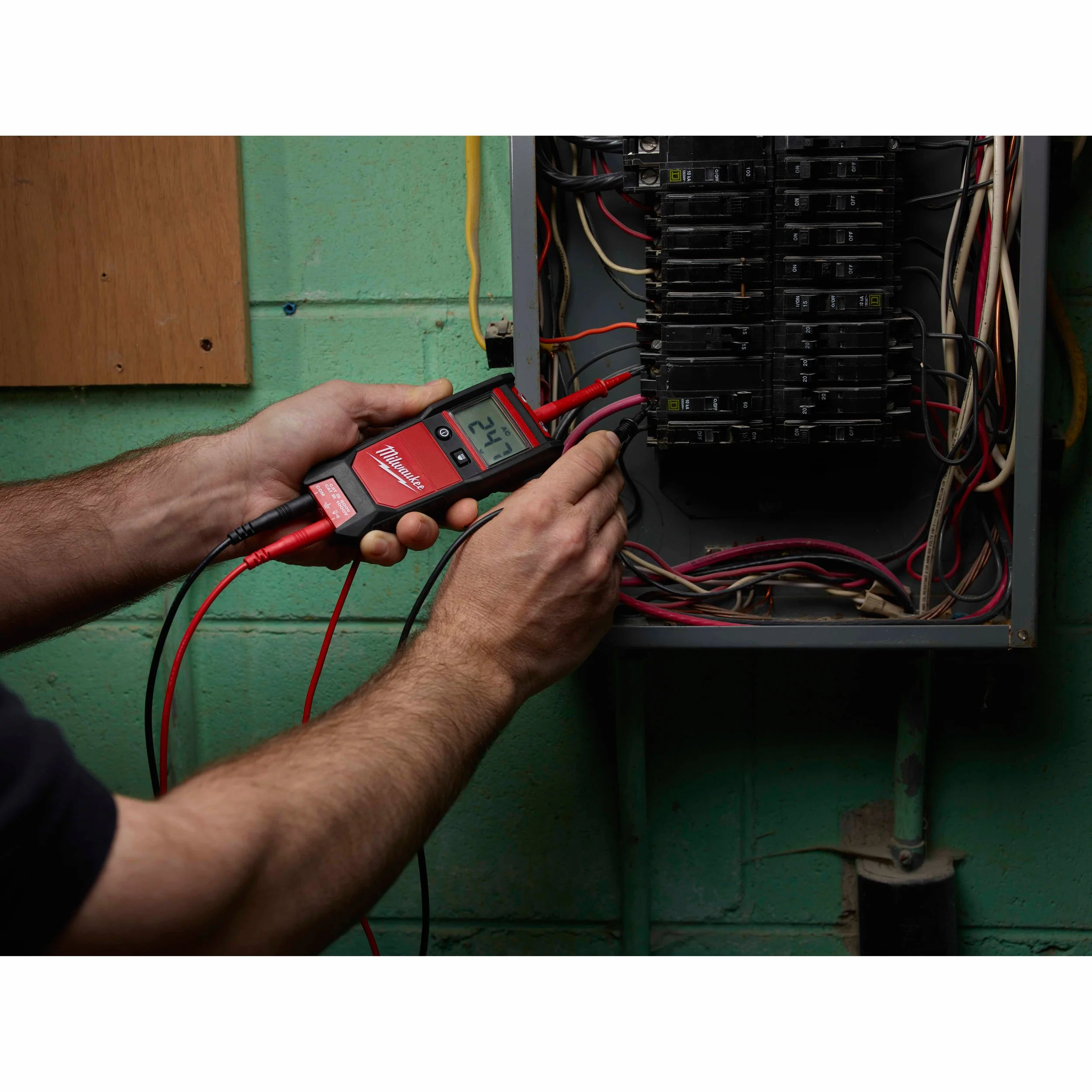 Milwaukee 2212-20 Auto Voltage/Continuity Tester - Image 7