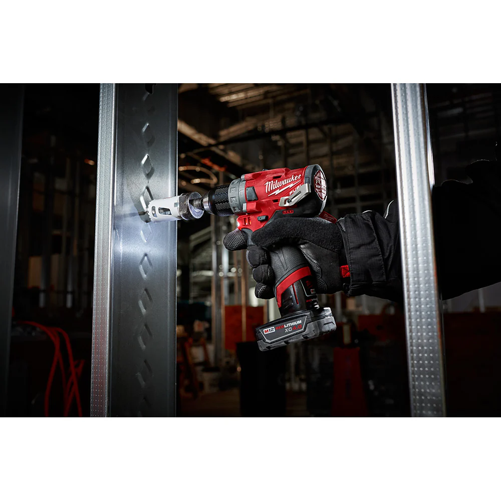 Milwaukee 2504-22 M12 FUEL 1/2" Hammer Drill Kit - Image 9
