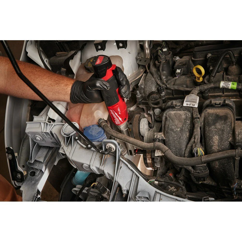 Milwaukee 2569-21 M12 FUEL 3/8" Extended Reach High Speed Ratchet Kit - Image 9