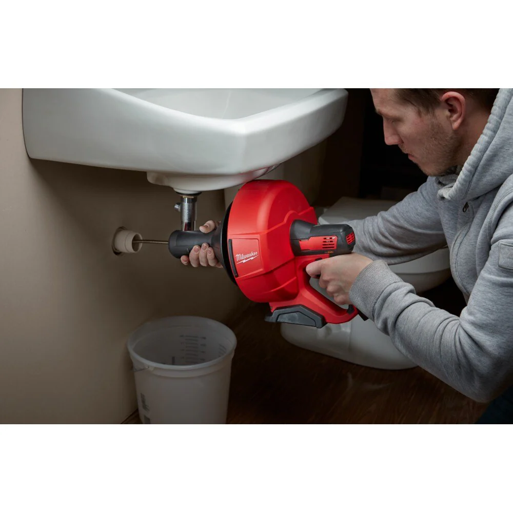 Milwaukee 2571-21 M12 Drain Snake Kit, 5/16" x 25' Bulb Cable, Storage Bucket - Image 5