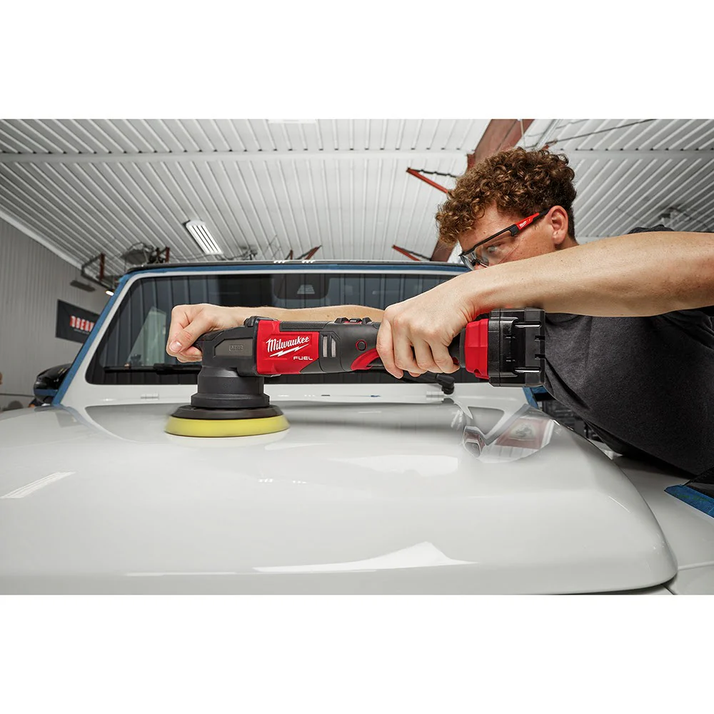 Milwaukee 2685-20 M18 FUEL 6" 21mm Random Orbital Polisher Bare Tool - Image 8