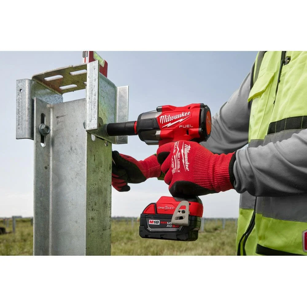 Milwaukee 3062P-20 M18 FUEL 1/2" Controlled Mid-Torque Impact Wrench w/ TORQUE-SENSE, Pin Detent - Image 11