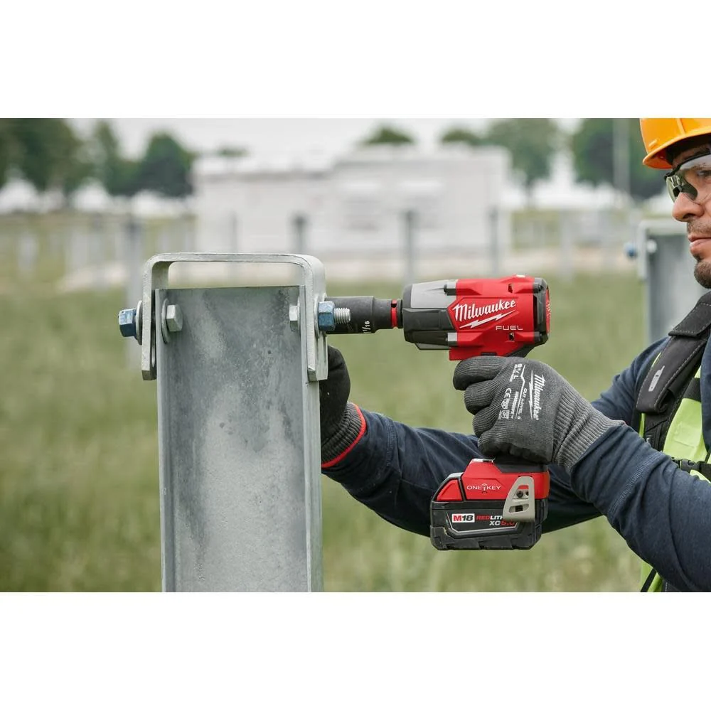 Milwaukee 3062P-20 M18 FUEL 1/2" Controlled Mid-Torque Impact Wrench w/ TORQUE-SENSE, Pin Detent - Image 15