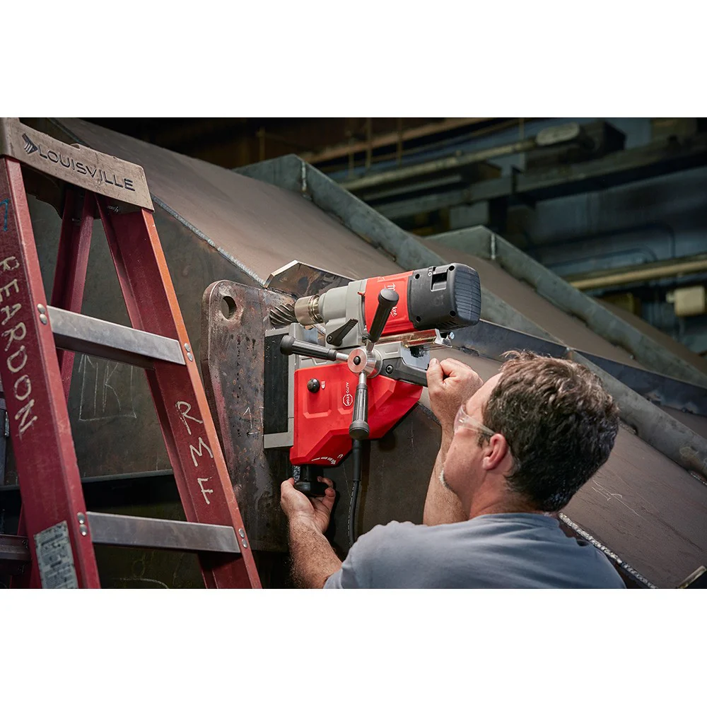 Milwaukee 4274-21 1-5/8" Magnetic Drill Kit - Image 4
