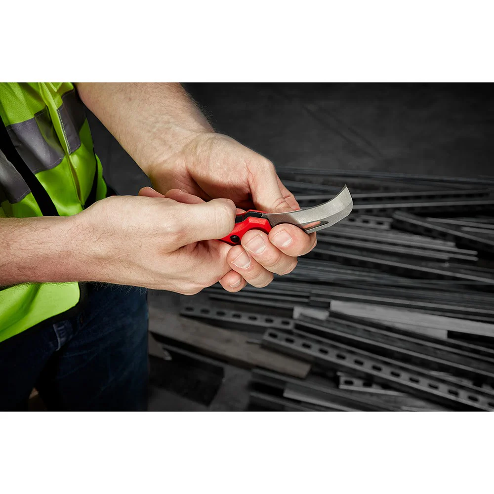 Milwaukee 48-22-1525 FASTBACK Hawkbill Folding Pocket Knife - Image 15