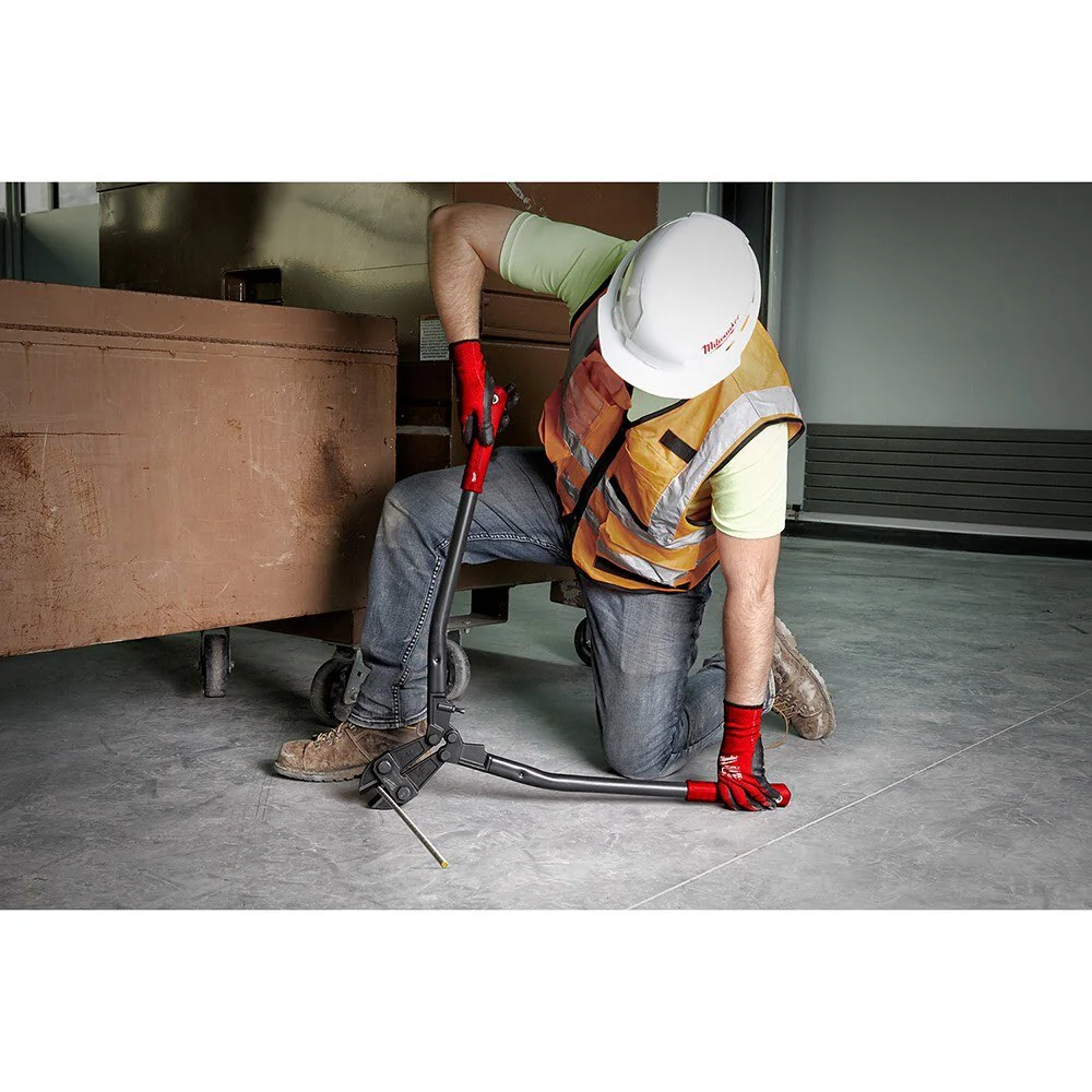 Milwaukee 48-22-4031 30" Bolt Cutter - Image 6