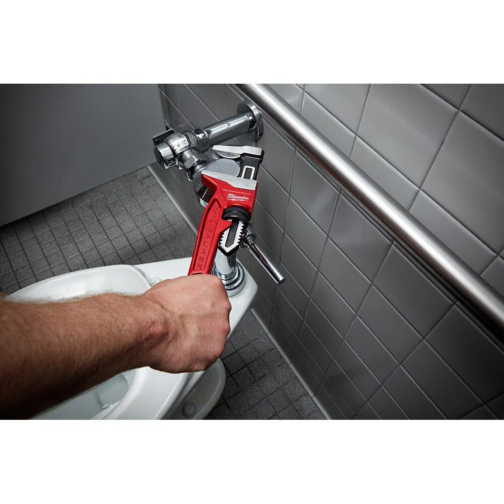 Milwaukee 48-22-7186 12" Smooth Jaw Spud Pipe Wrench - Image 2