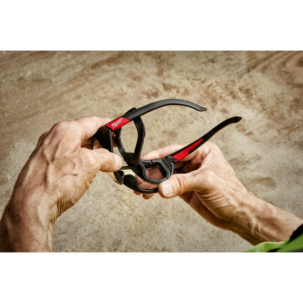 Milwaukee 48-73-2040 Clear High Performance Safety Glasses with Gasket - Image 5