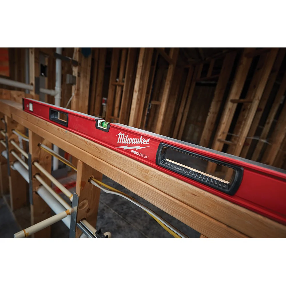 Milwaukee MLBX48 48" 3-Vials RedStick Beam Box Level - Image 3