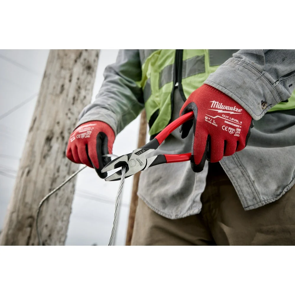 Milwaukee MT500 9" Lineman's Dipped Grip Pliers (USA) - Image 7