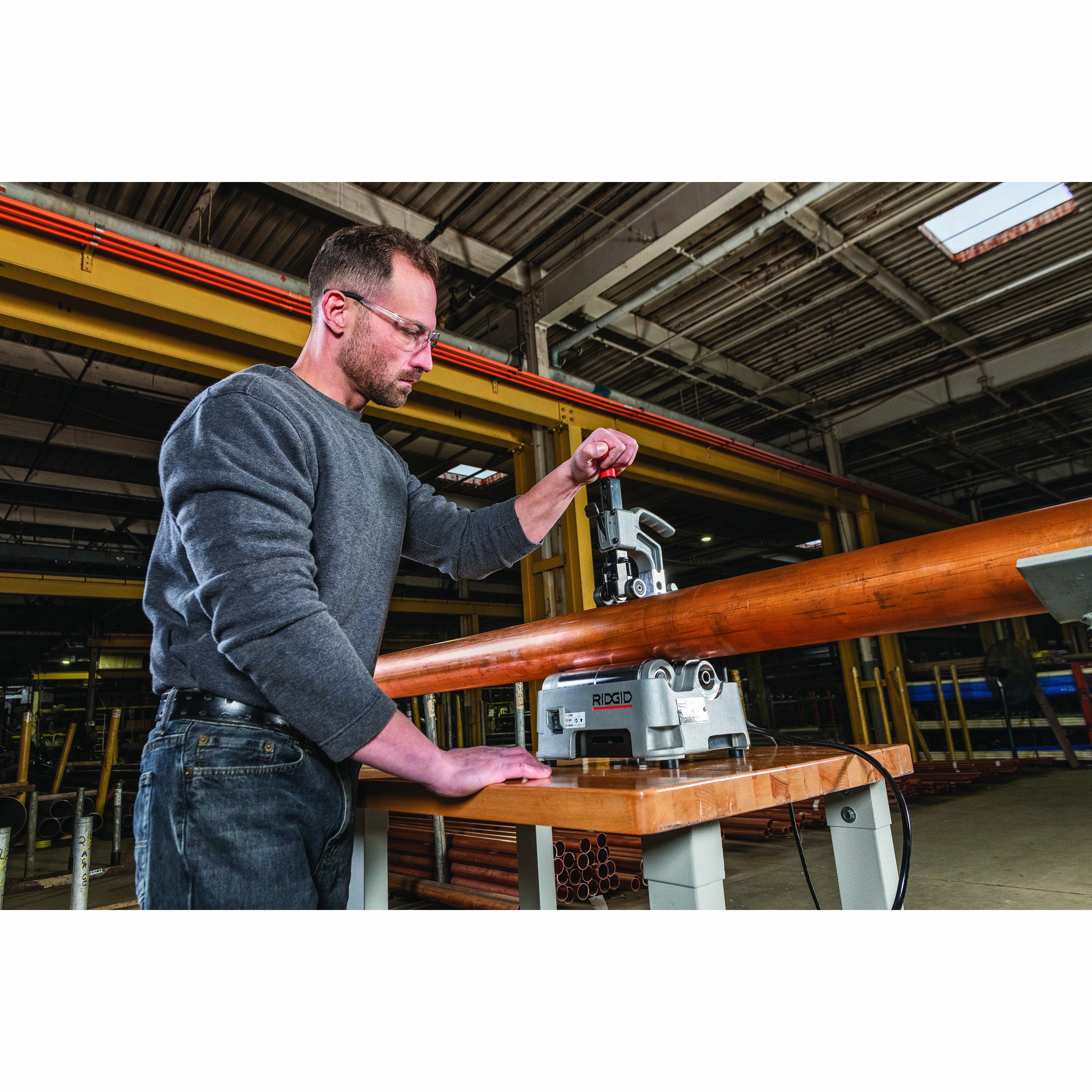 Ridgid 66138 Power Tubing Cutting Machine For Copper and Plastic with PC-116 TS Tube Stand - Image 7